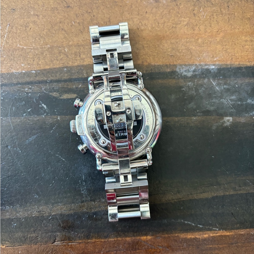 Men’s silver Shinloa watch with blue face